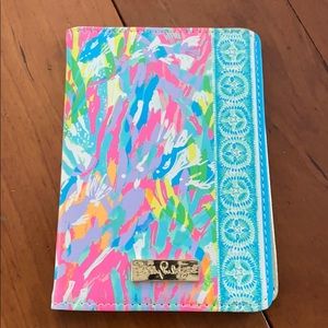 Lily Pulitzer Passport Holder